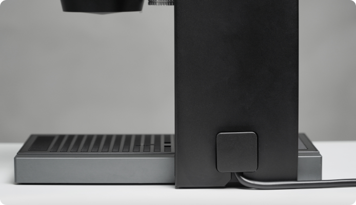 L-shaped_detachable_plug.png